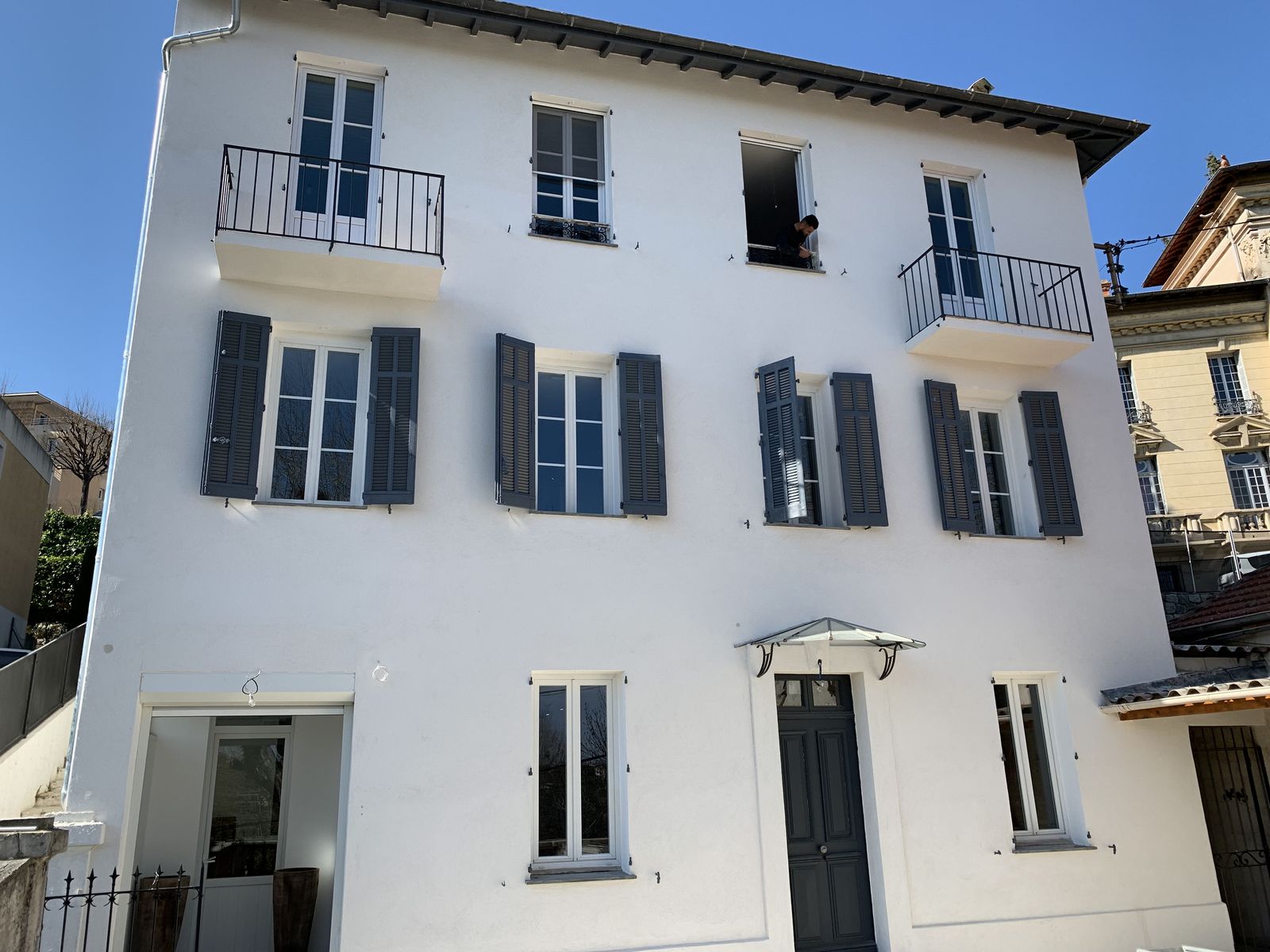 La façade du cabinet